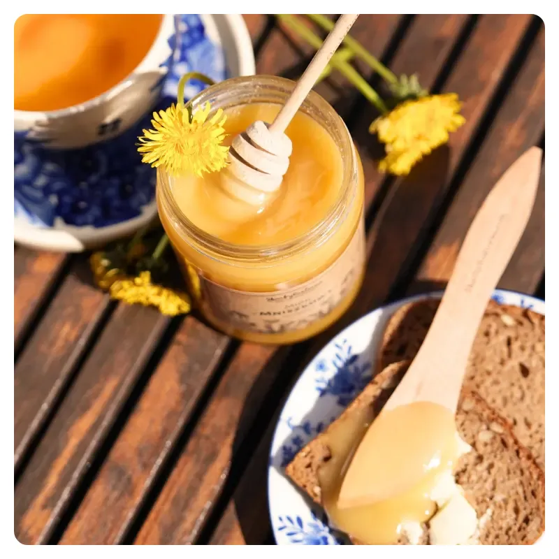 dandelion-honey-straight-from-the-apiary