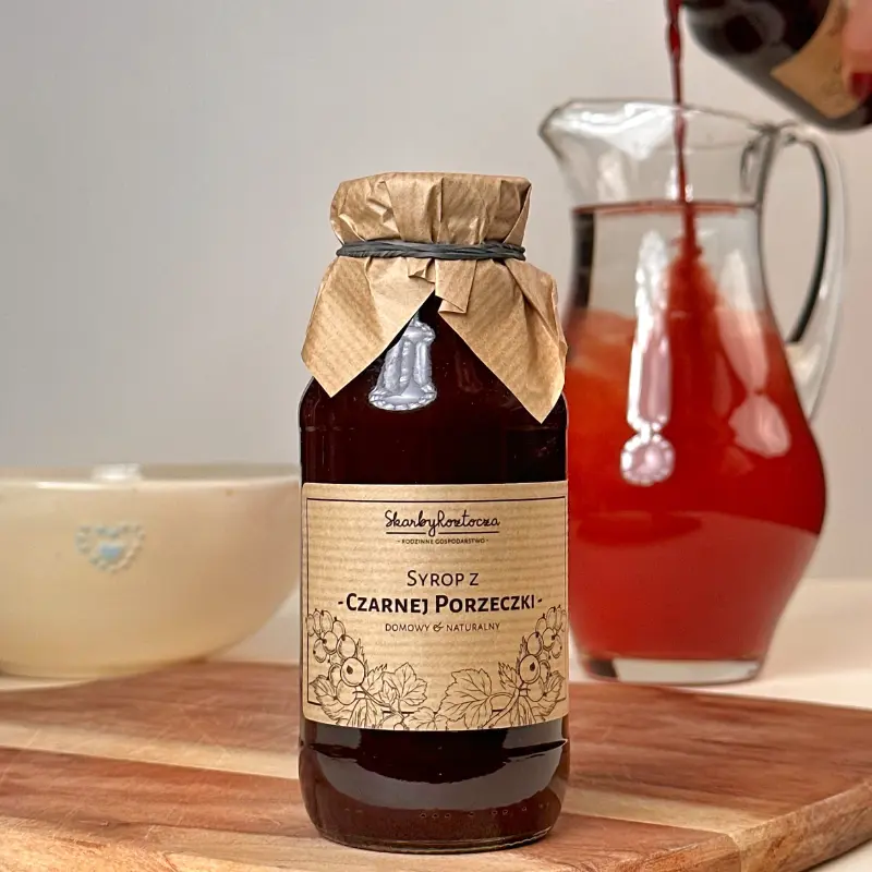 syrop-z-czarnej-porzeczki