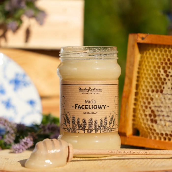 skarby-roztocza-miod-faceliowy-370g-konsystencja-nabierak.webp