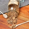 colle d'abeille propolis trésors de roztocze 100g produit carré texture1