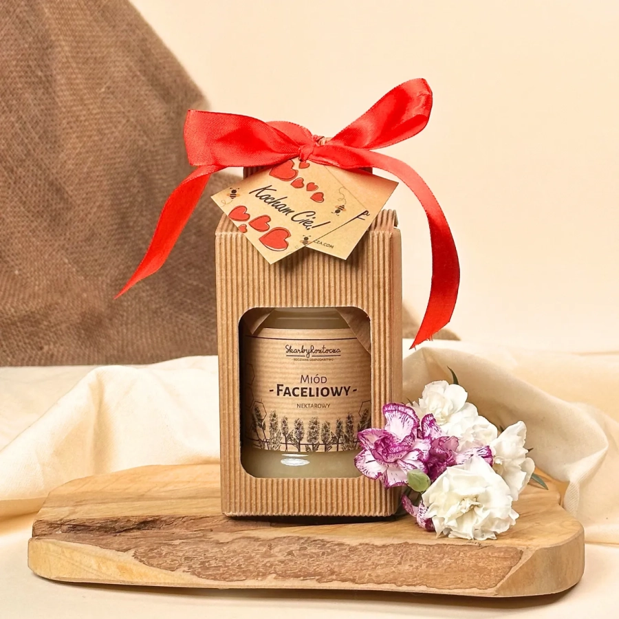 traditional gift set window box honey spoon treasures of roztocze product square wishes bow
