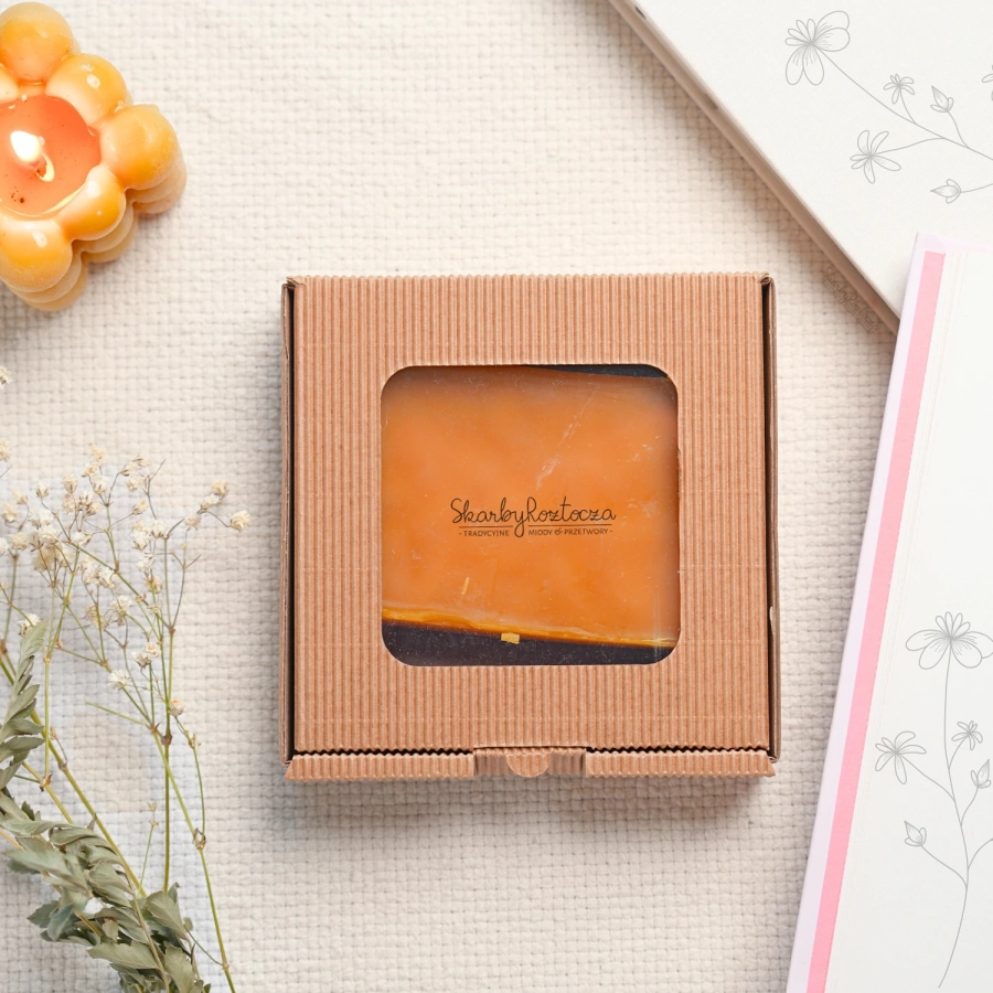 100 percent beeswax bar