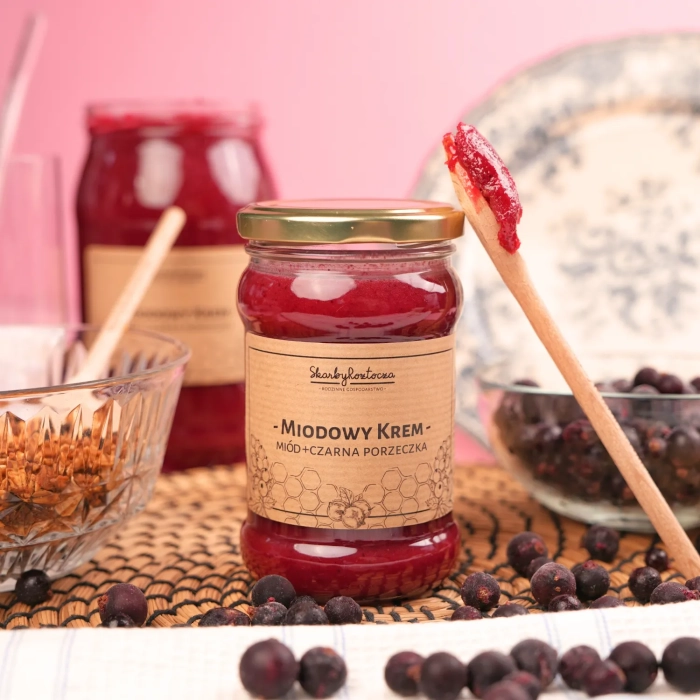 miel au cassis petit pot skarby roztocza cuillere